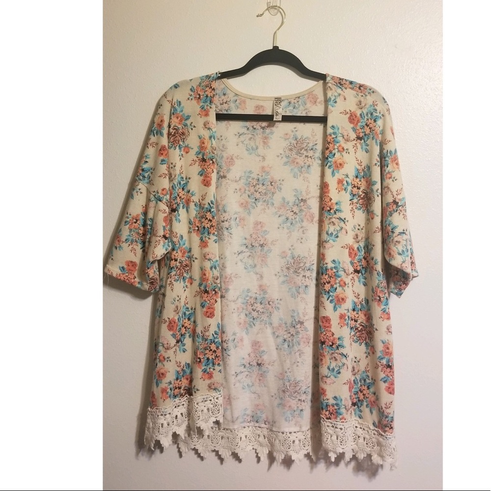 Floral open cardigan with crotchet hem